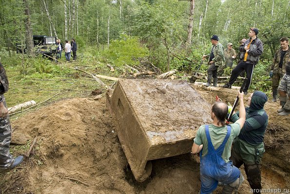 Бронеползунок: 40мм бронирование крыши