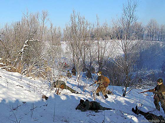 Цепь поднимается в атаку