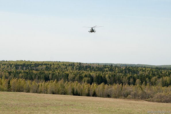 К нам летит вертолет