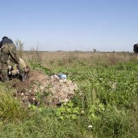 вокруг дота жители д.Оровка устроили помойку