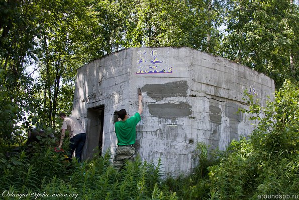 Рекламы уже почти не видно