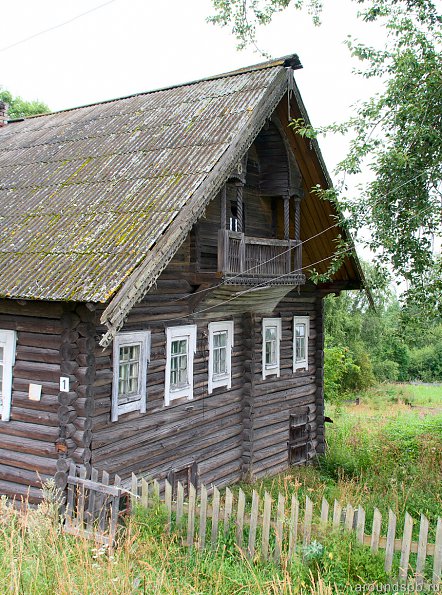 карельская изба в д.Корза