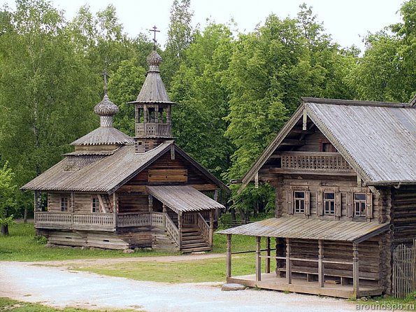 часовня из д.Кашира и дом Шкипарева. Витославицы